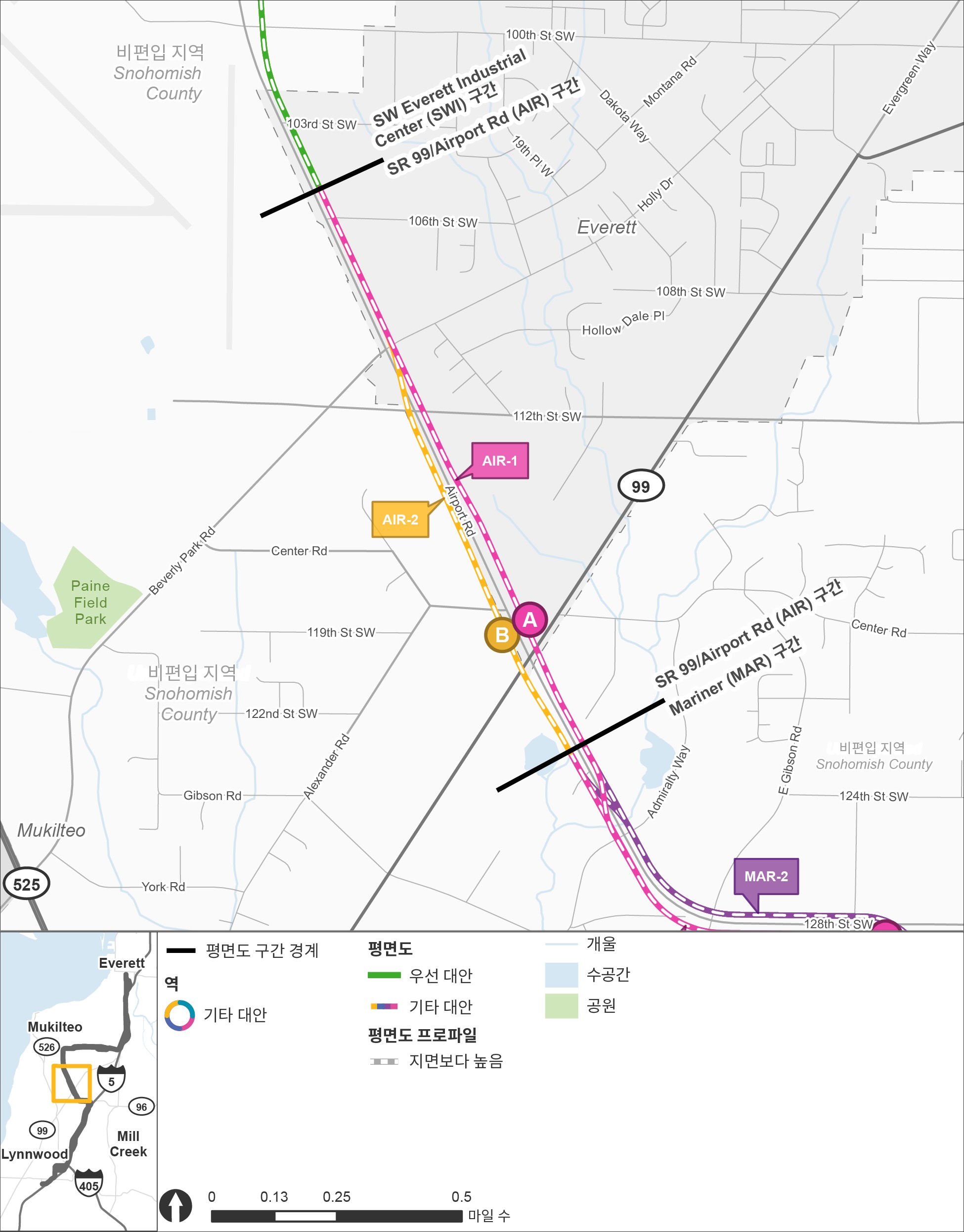 State Route 99/Airport Road 구간은 남쪽의 Mariner 구간에서 북쪽의 Southwest Everett Industrial Center 구간까지 뻗어 있습니다. AIR-1 경로 대안과 AIR-A 대안 역은 모두 분홍색으로 표시되고, AIR-2 경로 대안과 AIR-B 대안 역은 모두 노란색으로 표시됩니다. AIR-1 대안 경로는 고가 선로로 Airport Road의 북쪽을 따라 달리다가 State Route 99와 북서쪽 교차로에 있는 고가 AIR-A 대안 역에 접근한 뒤, Airport Road의 북쪽을 따라 이어집니다. AIR-2 대안 경로는 고가 선로로 Airport Road의 남쪽을 따라 달리다가 State Route 99와의 남서쪽 교차로에 있는 고가 대안 역 AIR-B에 접근한 뒤, Airport Road의 남쪽을 따라 계속되며, 고가 선로를 타고 Holly Drive 근처 Airport Road 북쪽으로 이어집니다.